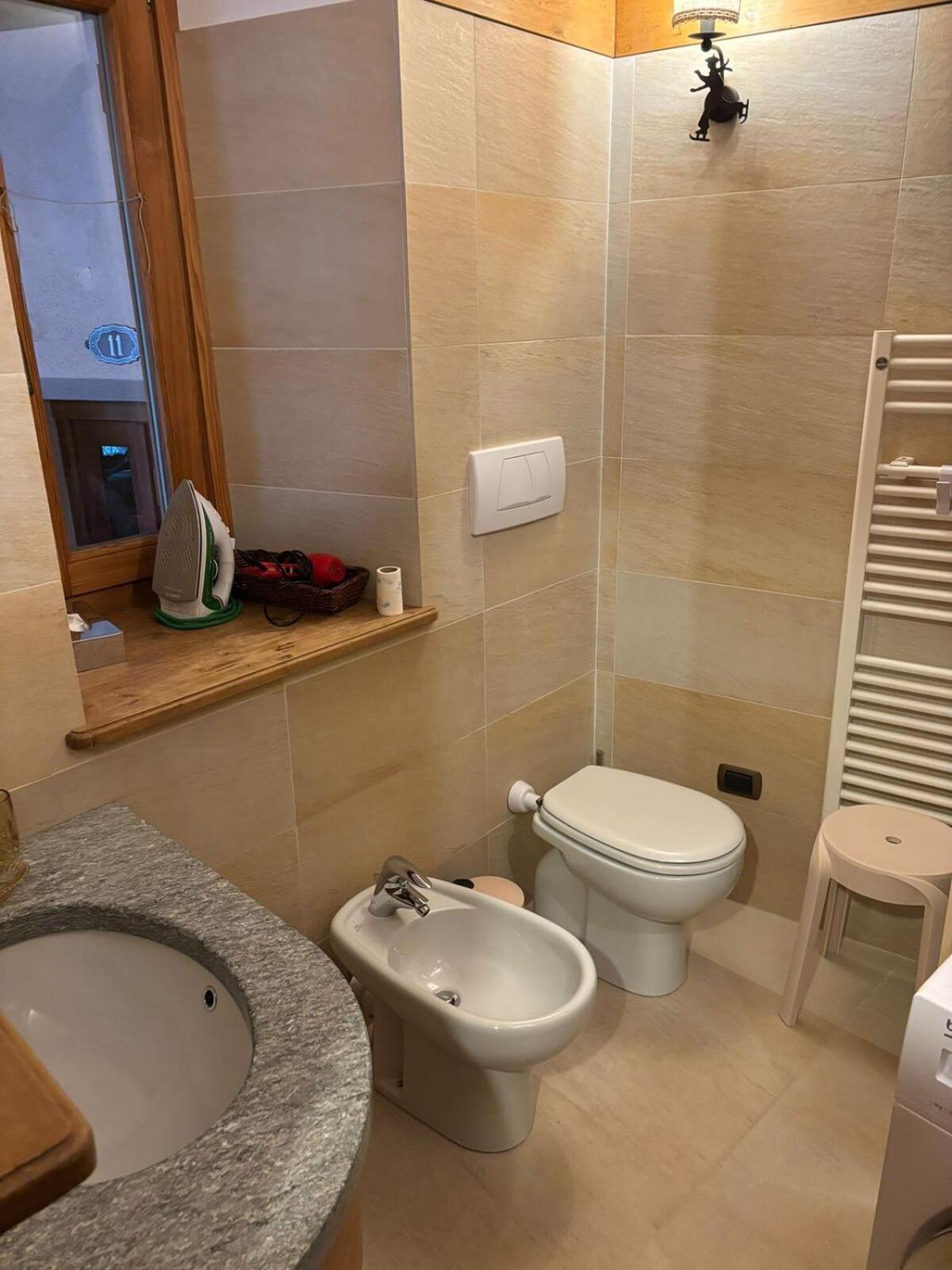 Courmayeur Cozy Nest Luaran gambar