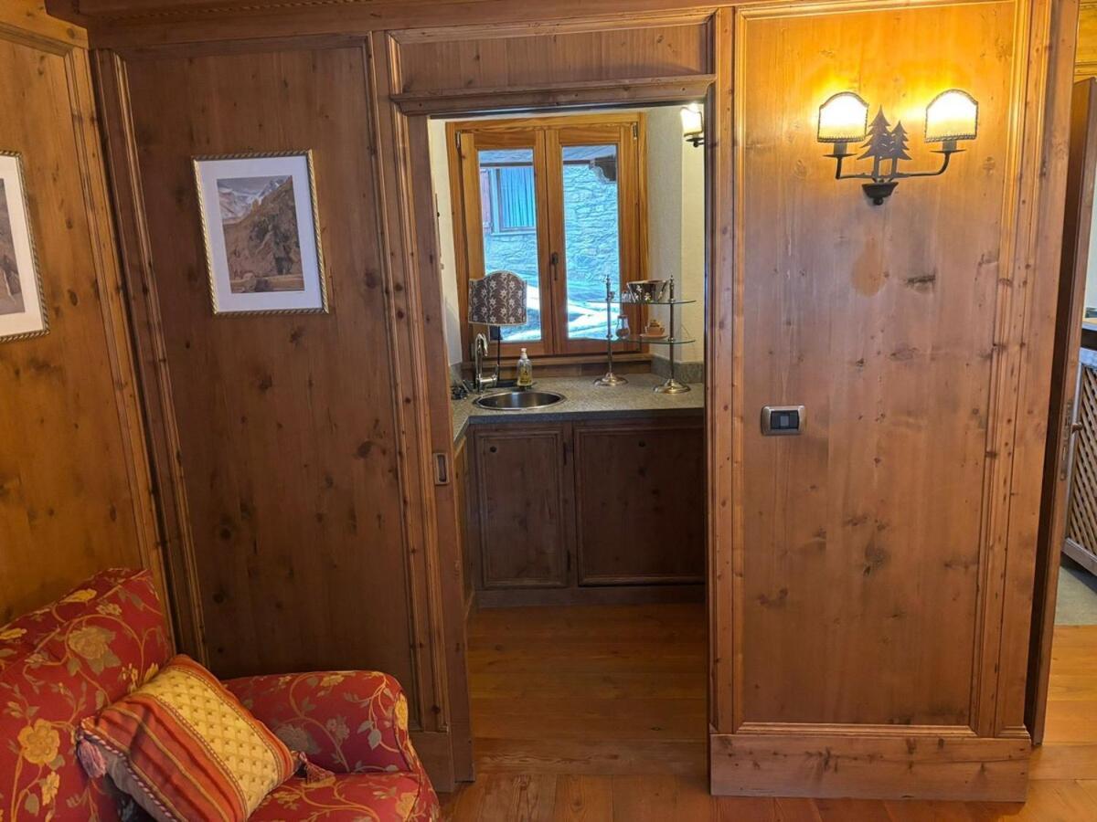 Courmayeur Cozy Nest Luaran gambar
